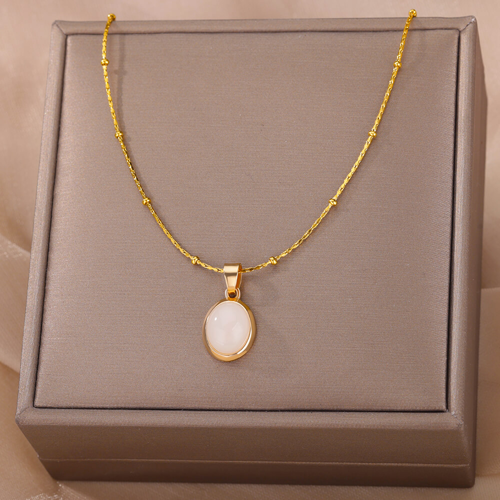 Collier ovale en pierre opale  - Birth Flower Necklace avis et prix