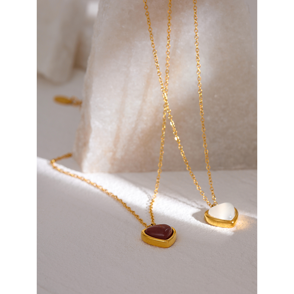 Yhpup – collier pendentif cœur - Birth Flower Necklace avis et prix